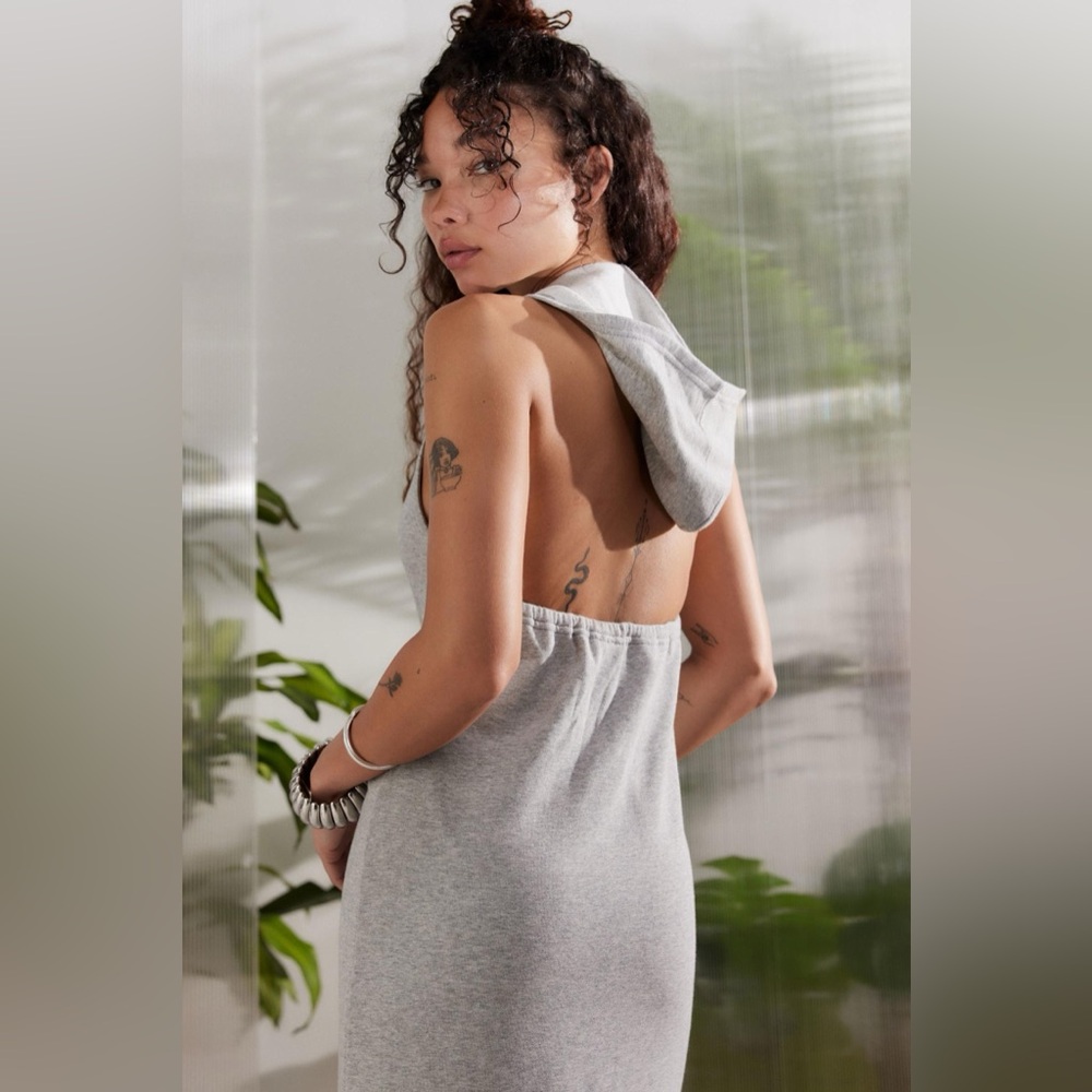 NWT URBAN OUTFITTERS “Laguna” Midi Cover-up Hooded Dress in Gray, Size Small